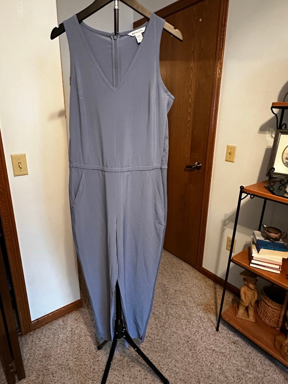 Athleta Brooklyn Jumpsuit Cottage Blue V-Neck Sleeveless Ankle Cropped Size 6P